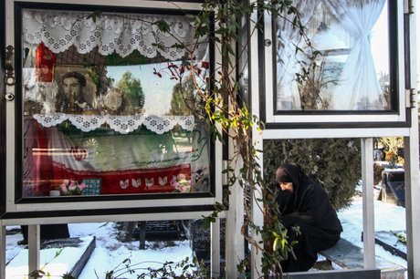 طراحی سامانه ای برای آشنایی دانش‌آموزان با زندگینامه شهدا